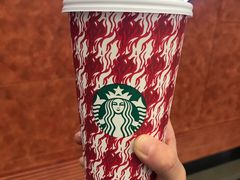 -星巴克(香港国际机场44号闸店)