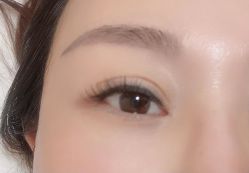 -爱美睫美甲会馆