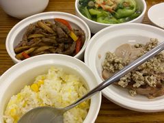 -雪梅月子中心(华侨城店)