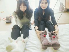 -卡罗酒店(东门晒布地铁站店)