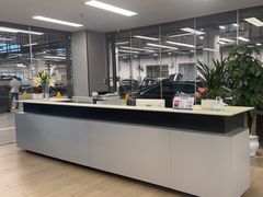 -深圳锦龙奥迪4S店(前海店)