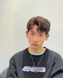 -宫铭烫发染发接发店