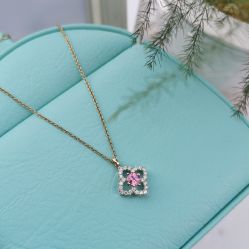 -威德钻石-克拉钻大本营(南京东路店)