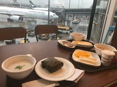 靠窗位-太兴烧味餐厅(香港机场店)