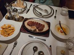-Mogul Eatery·大亨餐酒馆