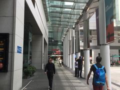-东荟城名店仓