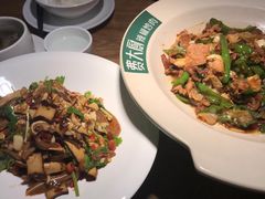 -费大厨辣椒炒肉(万家丽一店)