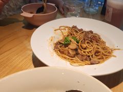 -菲滋意式休闲餐厅(北仑银泰城店)