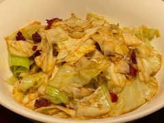 -爱碗亭·鲜炒湖南菜(壹城中心店)