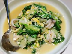 笔管鱼小白菜-开海·红岛海鲜虾水饺(石老人店)