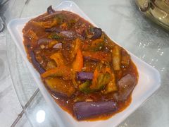 -马尔龙新疆饭店·清真(瑞景店)