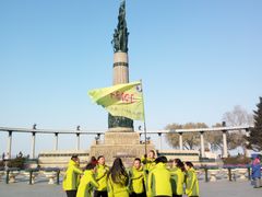 -人民防洪胜利纪念塔