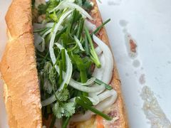 -Bánh Mì Huynh Hoa