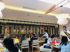 大堂-上关雪東北菜(中房金谊店)