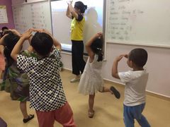 -瑞思少儿中心·少儿英语素养启蒙(回龙观校区)