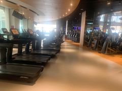-康斐斯健身(银泰创意城店)