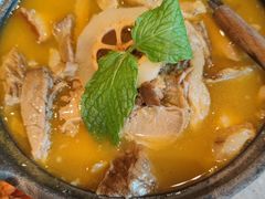 -半山腰·云南菜(侨福芳草地店)