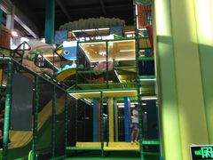 -蒙特利亲子乐园