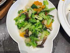 -五谷丰登农家院·地道胶东菜·海鲜烧烤(威海店)