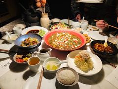 -初蓉丨遇见新川菜(亲贤街荣耀店)