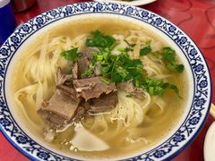 -十二忠手拉面(中华路店)