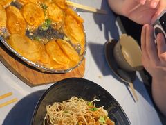 -巴厘龙虾·榜首油焖大虾(洞庭·艺术洋房店)