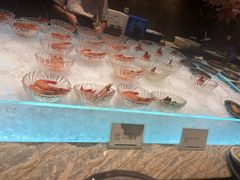 -半岛翡丽海鲜自助餐厅(观风亭店)