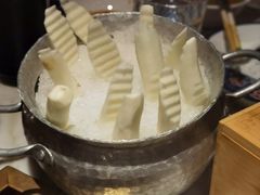 -尚尚仙·酸汤猪手·猪肚鸡火锅(华联万柳购物中心店)