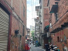 -梁阿婆廿年老牌扣肉糯米饭