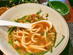 -花菇朵·云山雀 ll 野生菌锅·野果酸汤·精品滇菜(万柳店)