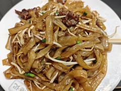 广州干炒牛河-伍湛记 · 广州老字号(龙津中路店)