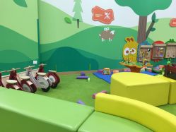 -莫莉幻想儿童乐园(武汉保利广场店)