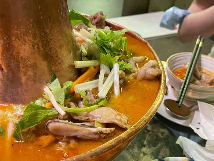 火烧云傣家菜(静安店)-"网红的云南菜～之前来吃排队太久了「蒜香.