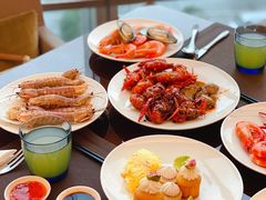 -万荟轩海鲜·粤式点心自助餐厅(蓝海风万怡酒店)