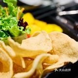 天热就爱这一口‼️太不可思议，非周末的中午要排队❓