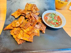 瓦片烤五花肉-山茶云南菜(永安里店)