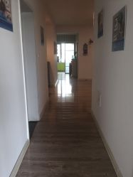 -瑜舍瑜伽连锁教室