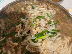 -正宗杨记普洱酸醋米线(总店)
