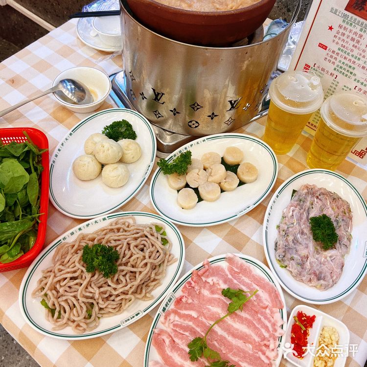 来东莞记住这个位置📍｜勝材韬炭火🔥羊🐏肉煲 