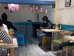 -菲哥麻辣烫(贵山小区店)