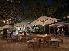 -三亚艾迪逊酒店·海滩烧烤 BARBACOA·现场乐队·浪漫晚餐·烧烤海鲜