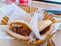 -闫家驴肉老店(华电一校店)
