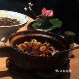 本帮菜的升级版，着重于本帮菜的改良与创新