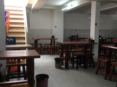 大堂-宝瑞门钉肉饼店