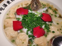 -江渔儿酸菜鱼(东山店)