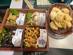 -椰子湾·海南火锅·糟粕醋·椰子鸡(正大广场店)