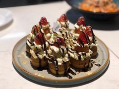 草莓忌廉华夫饼-BE BRIGHT KITCHEN(正佳广场店)