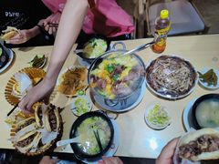 -闫家驴肉老店(华电一校店)