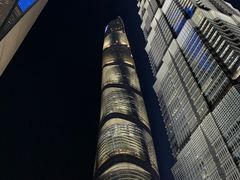 -陆家嘴空中步行连廊