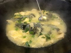 白汤鱼头-好灶头妈妈菜·柴火灶台鱼·千岛湖土菜地标美食